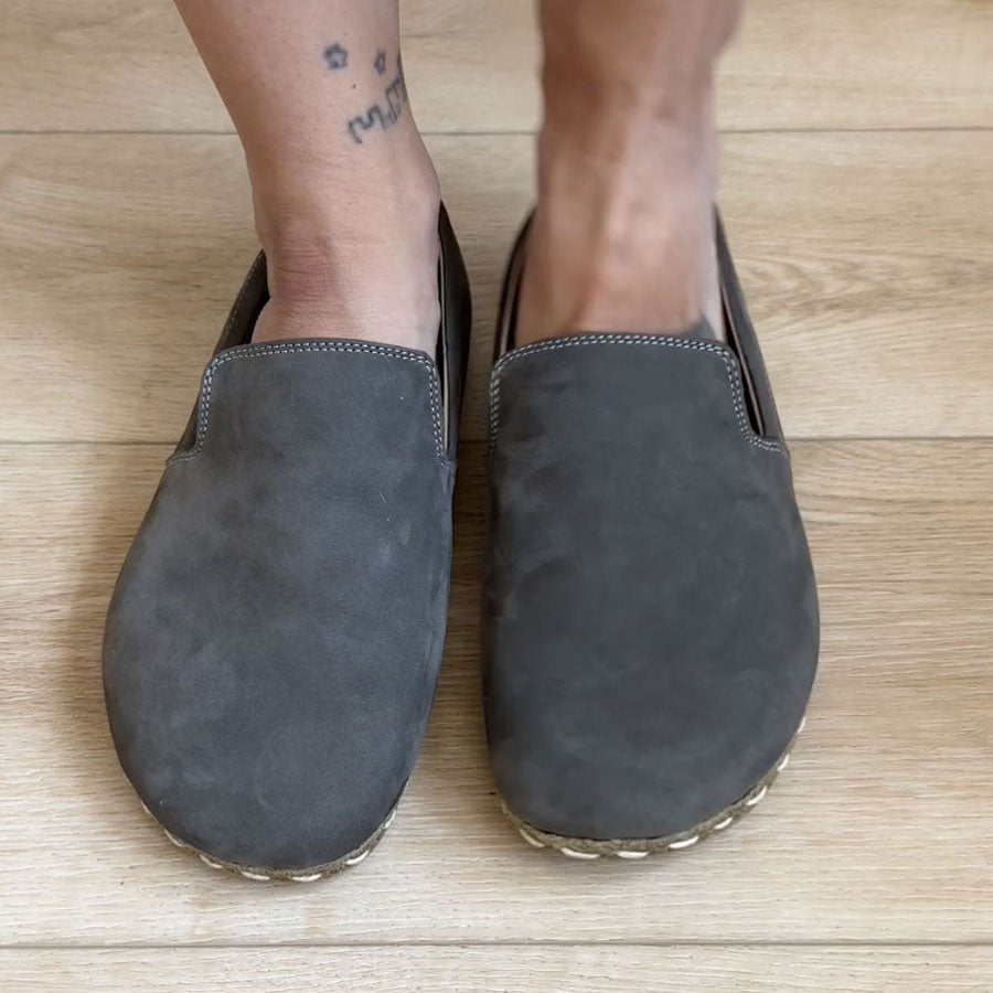 NatureFlow Grounding Shoe - Nubuck Gray